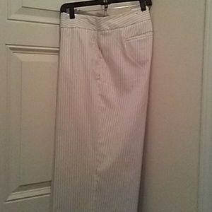 NWOT-Wide leg suit/dress pants